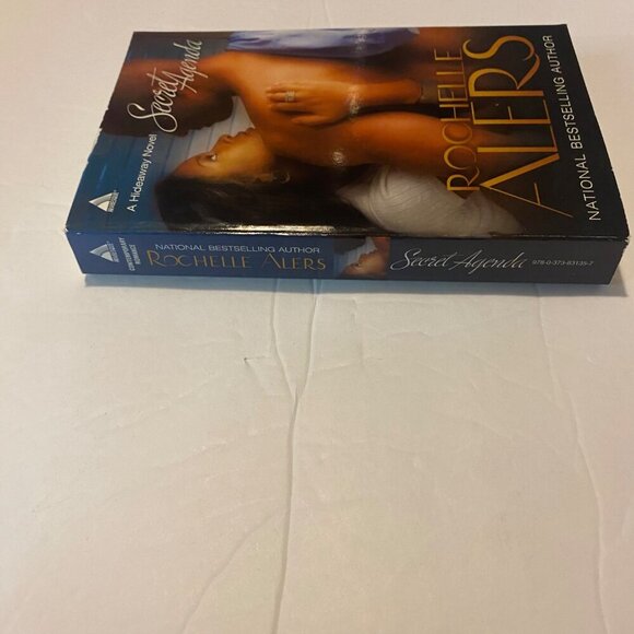 Secret Agenda By Rochelle Alers Paperback 2009 Romance Novel Kimani Press Book - Picture 9 of 10